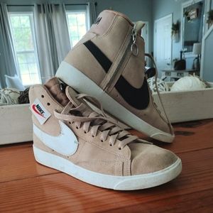 Nike High Tops light pink